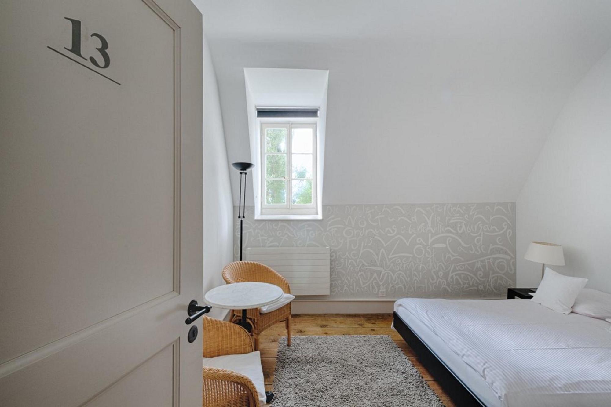 Schloss Ueberstorf - Tafeln, Tagen, Traeumen Room photo