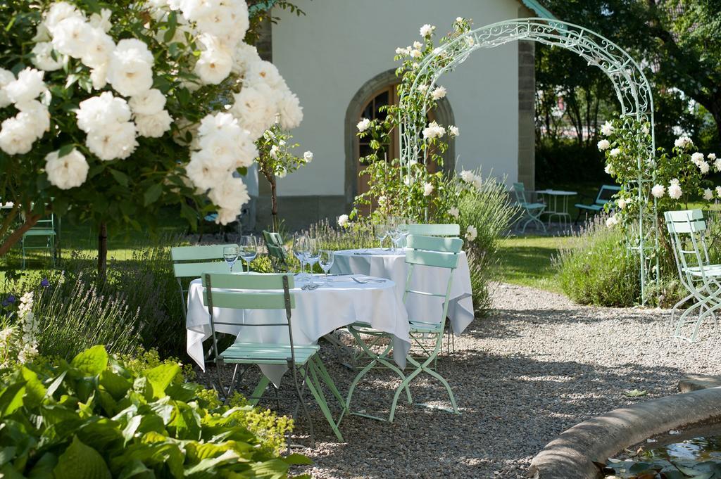 Schloss Ueberstorf - Tafeln, Tagen, Traeumen Exterior photo